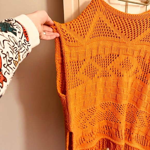 Kaos medium poncho sweater wool blend harvest orange generous fit made in Italy - Picture 5 of 6